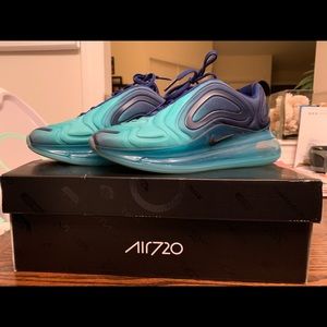 Air max 720 sea forest